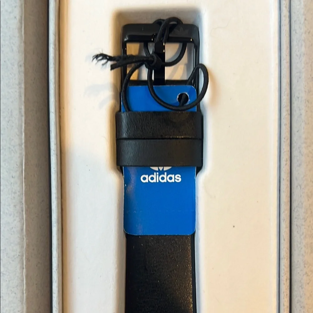 NWT Adidas District LX2 All Black / White / Orange Watch - Picture 3 of 4